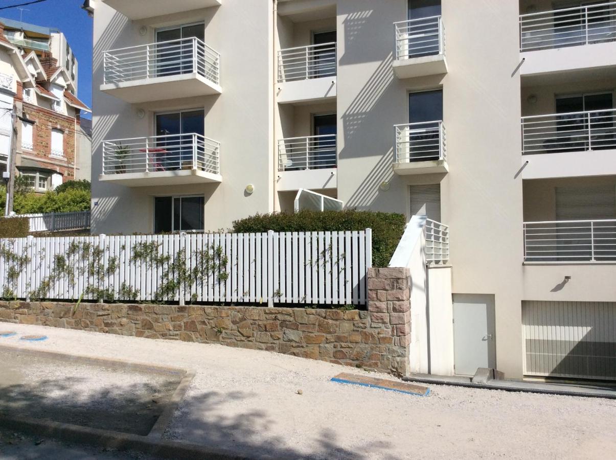 Pleneuf Val Andre Appart Standing 50 M De La Plage 2 A 4 Personnes Bagian luar foto